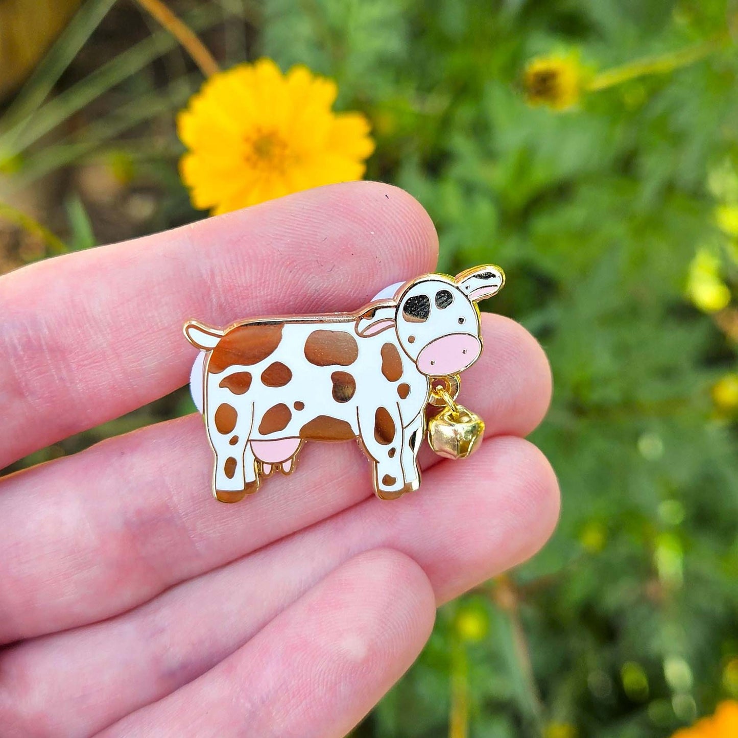 Jingle Bell Cow- Pin Club!