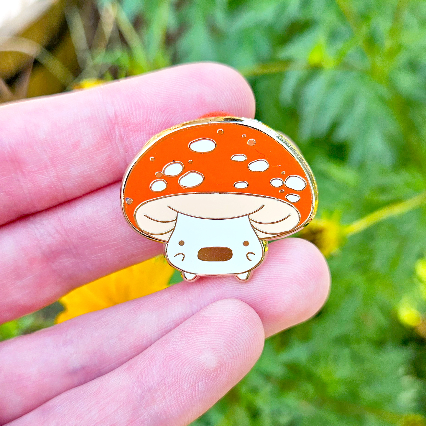 Scared Red Mushroom- Pin Club!